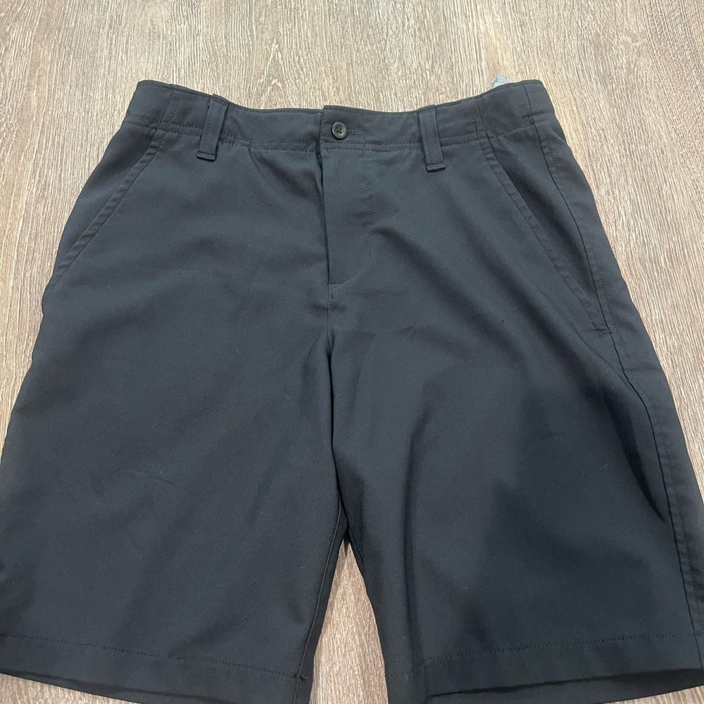 Under Armour Youth/ kids Black Flat Front Shorts